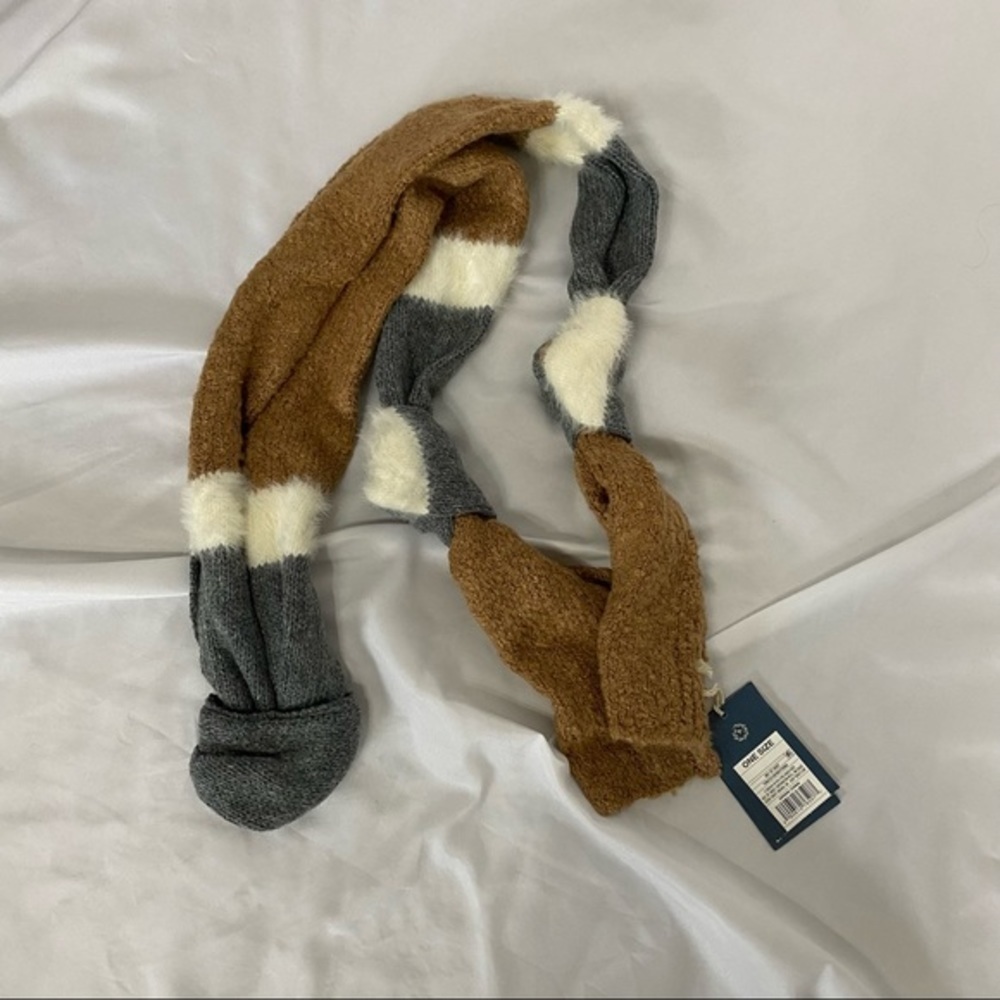 Nwt Universal Thread Oblong Scarf - Picture 2 of 6